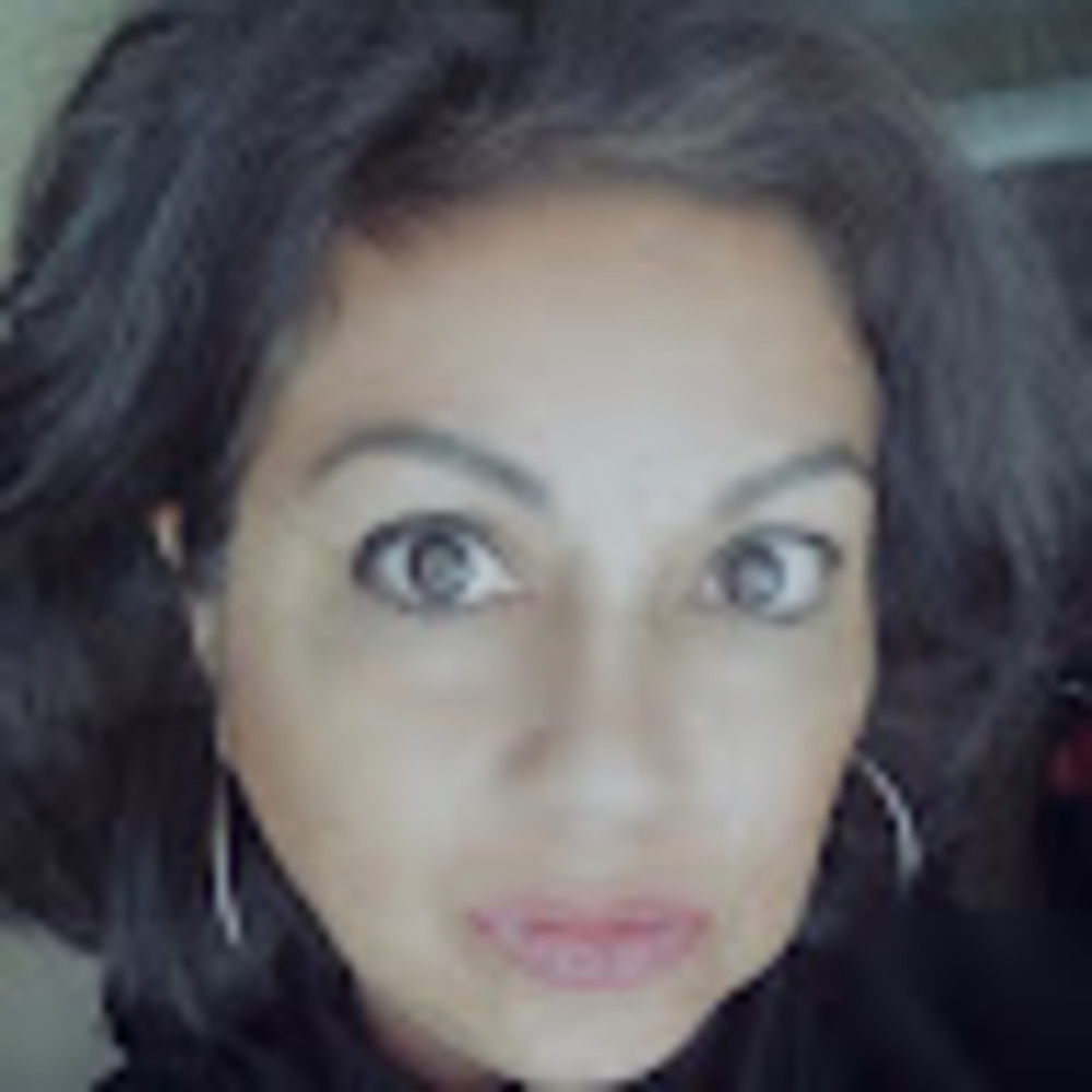 Meet your Posher, Migdalia